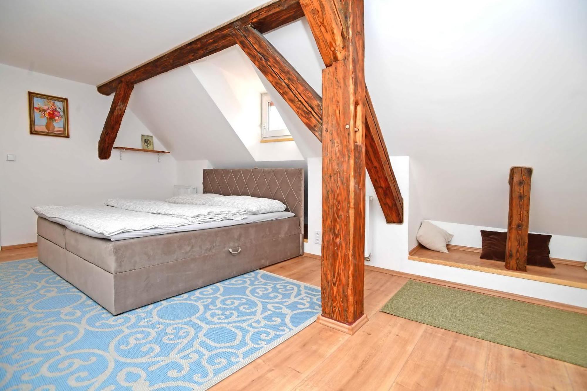 Romantic Apartment Under The Prague Castle Exterior foto